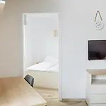 شقة فندقية Starter Iii 3*