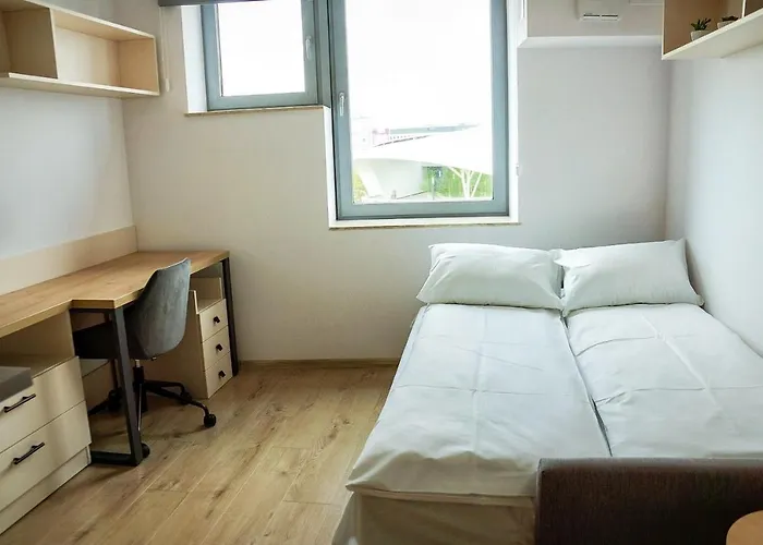 Starter Iii Aparthotel