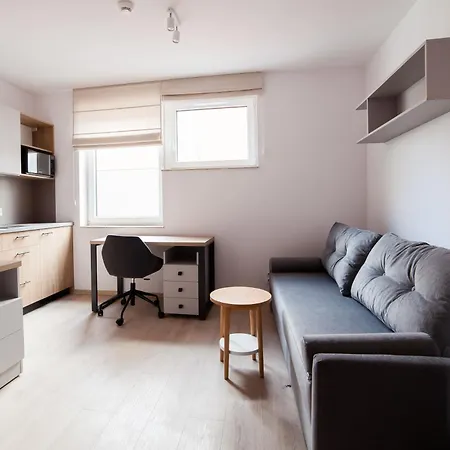 Hotel apartamentowy Starter Iii *