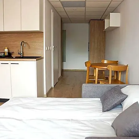 Starter Iii Aparthotel Vratislav
